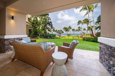 This exquisitely furnished residence offers luxury resort-style - photo 25