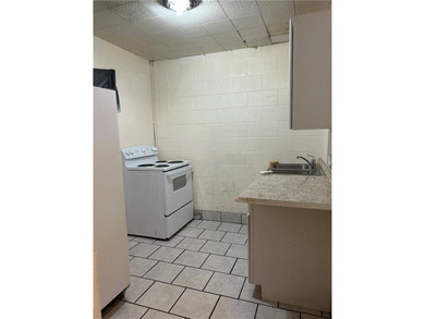14 apartments .There are twelve 1 Bedroom and two 2 bedroom, 1 - photo 4