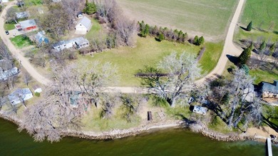 Enjoy the beauty of Big Stone Lake with this spacious one-acre - photo 2