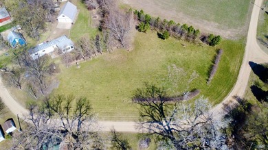 Enjoy the beauty of Big Stone Lake with this spacious one-acre - photo 3
