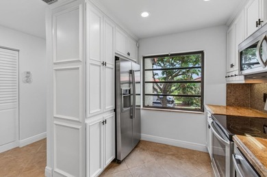 UPDATED UPPER CORNER 2 BED, 2BTH CONDO W/LAKEVIEWS. FRESHLY - photo 13