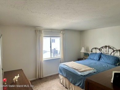 BACK ON THE MARKET! Welcome to this beautifully maintained - photo 17