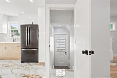 Space, Style, and Sophistication - A Fully Renovated Colonial on - photo 21