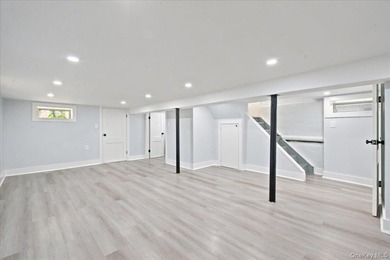 Space, Style, and Sophistication - A Fully Renovated Colonial on - photo 24