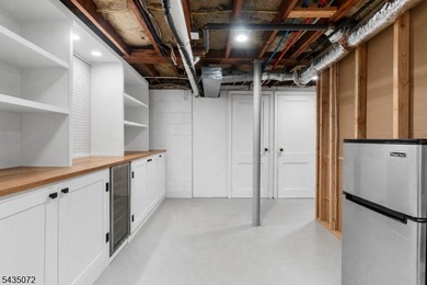 Nestled in Verona's coveted Wayland section and backing up to - photo 39