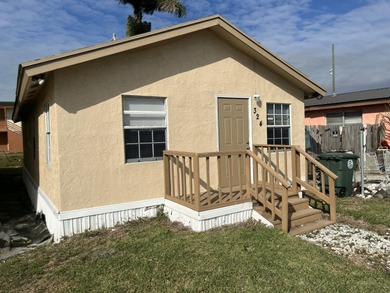 Lake Okeechobee Home For Sale in Belle Glade Florida