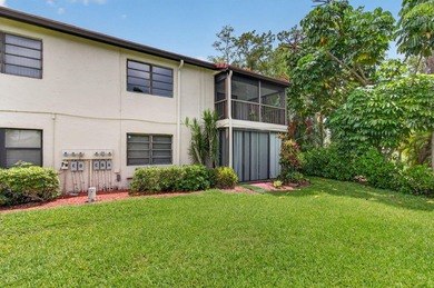 UPDATED UPPER CORNER 2 BED, 2BTH CONDO W/LAKEVIEWS. FRESHLY - photo 45