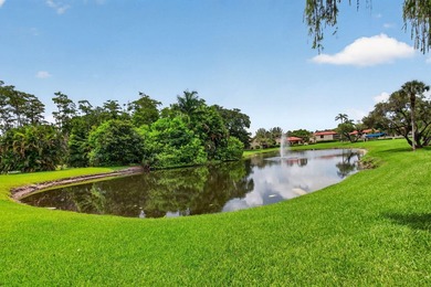 UPDATED UPPER CORNER 2 BED, 2BTH CONDO W/LAKEVIEWS. FRESHLY - photo 47