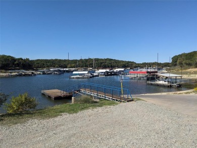 Lake Texoma Lot For Sale in Pottsboro Texas