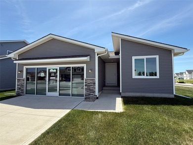 Saylorville Lake Home For Sale in Ankeny Iowa