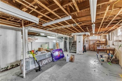 18515 Underwood Avenue is a fully renovated mixed-use property - photo 21