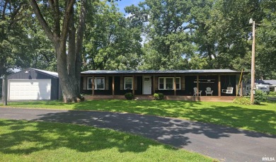 Lake Home Sale Pending in Canton, Illinois