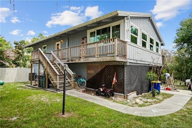 Nestled in the desirable Rustic Hills community in Palm City - photo 23