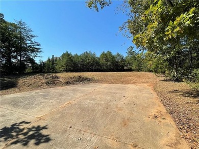 ALL THE CONVENIENCE OF LIVING ON THE GOLF COURSE WITH NONE OF - photo 7