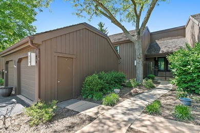 WONDERFUL RETREAT! This beautiful 2-BEDROOM, 2-BATH ANDOVER - photo 2