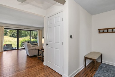 WONDERFUL RETREAT! This beautiful 2-BEDROOM, 2-BATH ANDOVER - photo 4