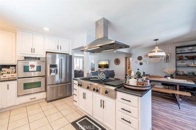 Beautifully maintained four-bedroom home in an ideal location - photo 11