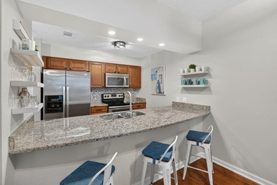 How Do I Love Thee Adorable Condo? Let me count the ways! - photo 12