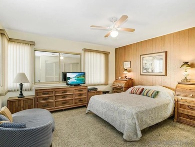 Special and Rare opportunity to own 8 unit apartment building in - photo 17