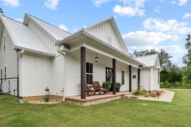 Garden Valley Lakes Home For Sale in Lindale Texas