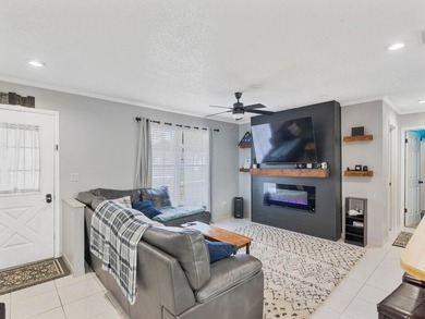 Welcome to your dream home in the heart of Port St. Lucie! This - photo 8