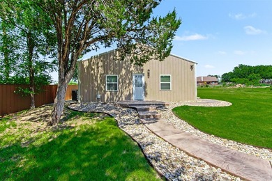 Live. Work. Host. Create. All from one property. ADU with 1500 - photo 2