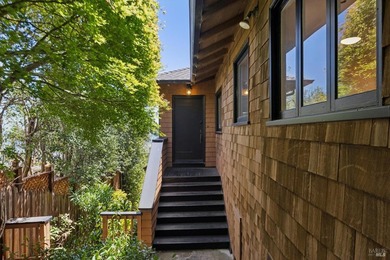 Desirable 3 unit building with a tenant-occupied studio! Located - photo 7