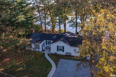 Lake Home For Sale in Centralia, Illinois