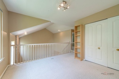Welcome to one of the finest townhomes in the Schaumburg/Hoffman - photo 19