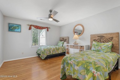 Welcome to waterfront living in the heart of Pine Knoll Shores! - photo 25