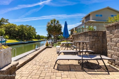 Welcome to waterfront living in the heart of Pine Knoll Shores! - photo 31