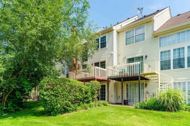 Welcome to one of the finest townhomes in the Schaumburg/Hoffman - photo 36