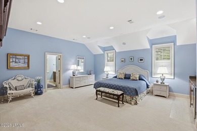 This exceptional Berkeley Hall custom home offers refined design - photo 41