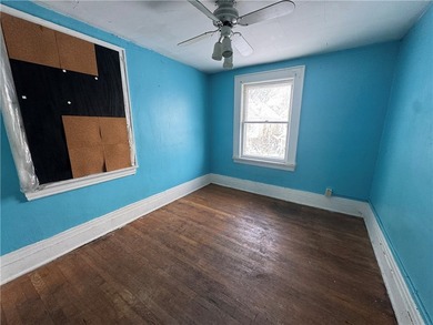 Welcome to 760 Seward St. This 1455 sq ft home, is designed to - photo 9