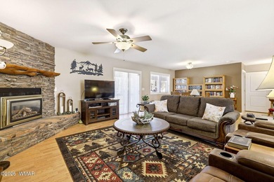 Gorgeous, meticulously maintained single-family home situated on - photo 2