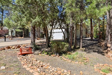 Gorgeous, meticulously maintained single-family home situated on - photo 4