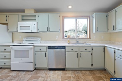 Accepted Offer with Contingencies. BACK ON THE MARKET, not fault