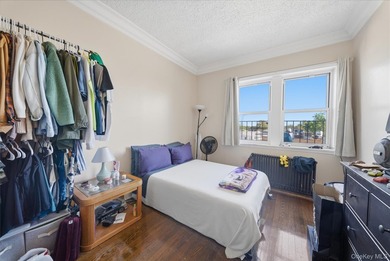 Mix Use property. Fantastic Property Fantastic Location in the - photo 14