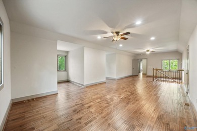 Gorgeous custom built lake house located in a private gated - photo 25