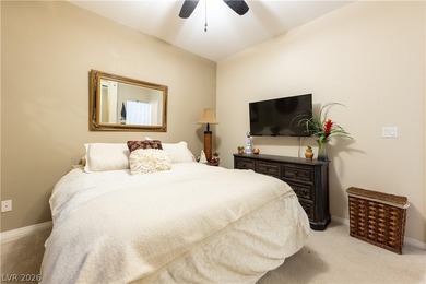 Discover the epitome of desert oasis living in this stunning 3 - photo 32