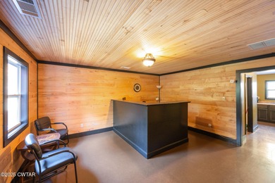 Lake Halford, Huntingdon, TN. 3640 sq ft building on 5 acres - photo 35