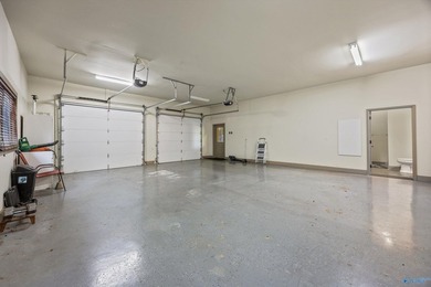 Gorgeous custom built lake house located in a private gated - photo 37