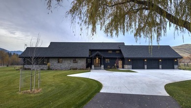 Nestled on more than 71 acres with approximately 2,100 feet of - photo 5