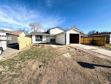 Colorado River Home Sale Pending in Grand Junction Colorado
