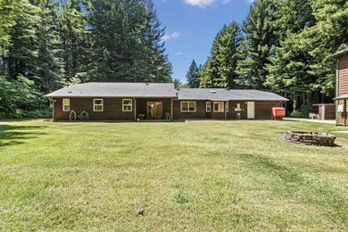 2,049 SQ FT HOME WITH A 3-STORY 3,242 SQ FT SHOP SPACE ON 1.46 - photo 4