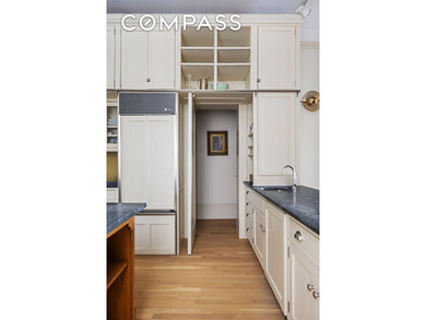 *Full-Floor NoHo Loft with Washington Square Park Views A - photo 17