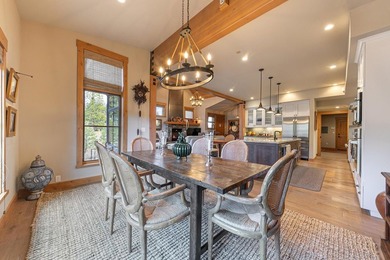 A beautiful 3-bedroom Mountain Lodge is now available at - photo 9