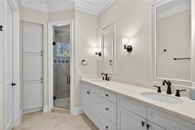 Elegant central beach compound in Vero Beach on a rare half-acre - photo 27