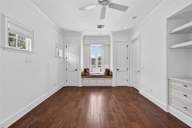 Elegant central beach compound in Vero Beach on a rare half-acre - photo 29