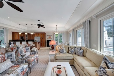 Elegant central beach compound in Vero Beach on a rare half-acre - photo 32